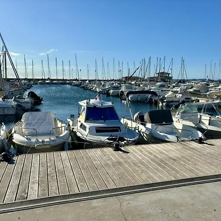 T2 Climatise Avec Balcon Et Parking A - Fr-1-826-1 Apartment La Londe-les-Maures